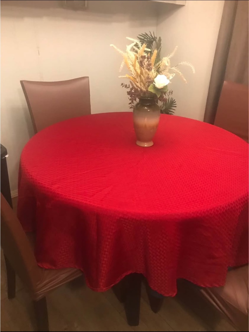 Vibrant Red Round Textured Tablecloth - Unbranded